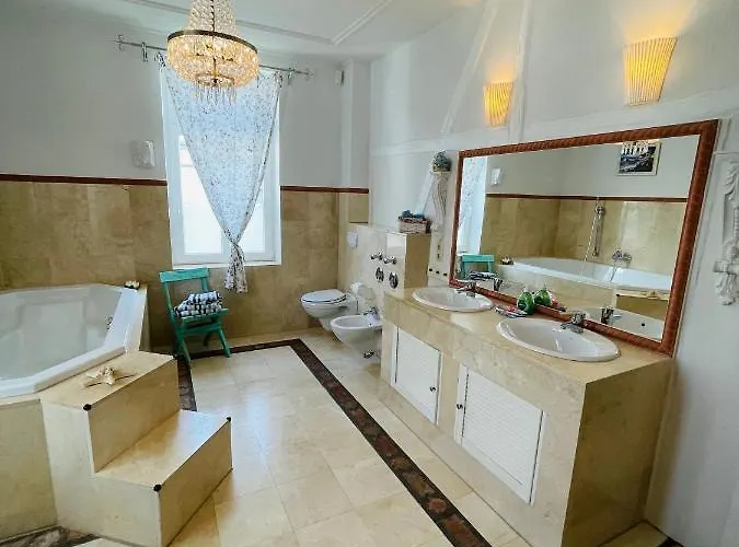 Waldrose Apartment