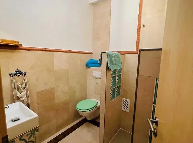 Waldrose Apartment